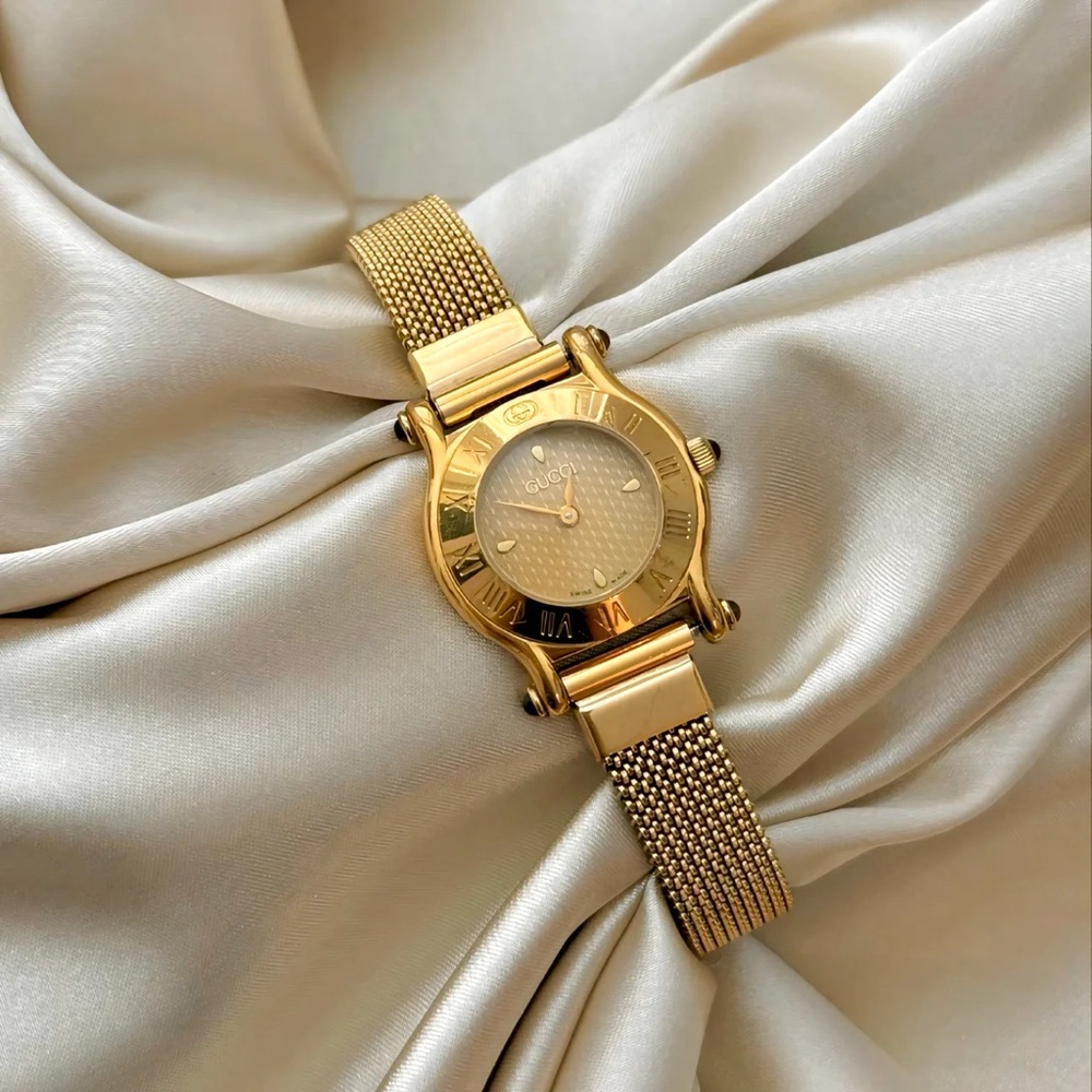 Gucci Gold Mesh Bracelet Watch with Roman Dial